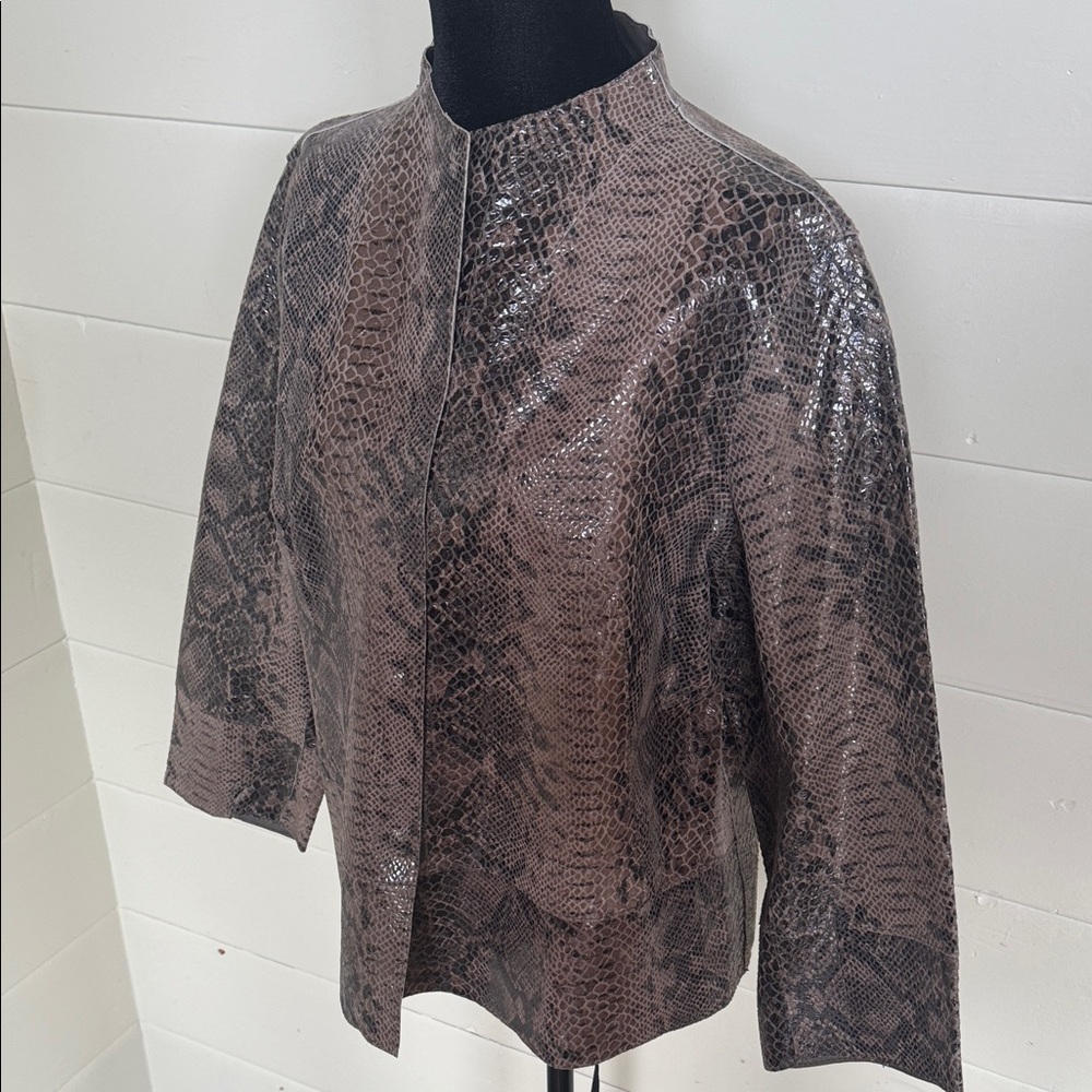 Chico’s Reversible Leather Jacket Brown Snakeskin Print Size 2 Large